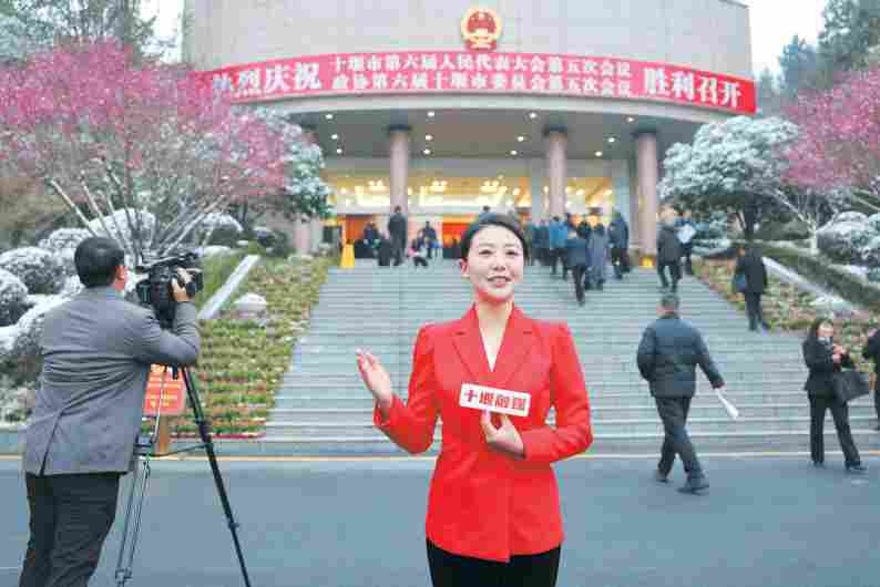 图说两会 | 跃马扬鞭 砥砺前行(图4)
