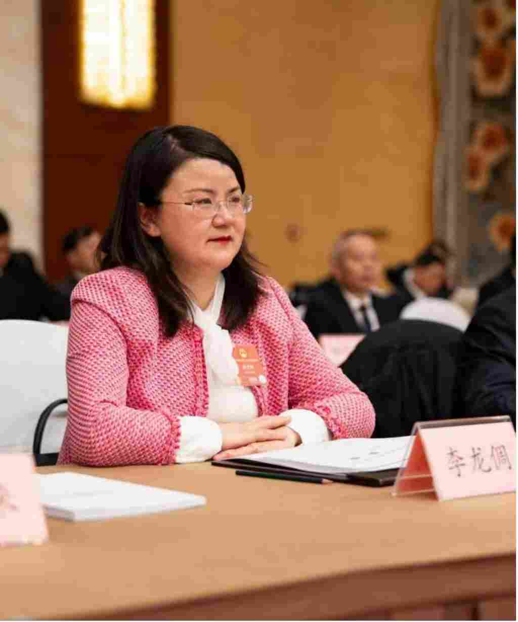 建言献策 | 李龙倜:推进智能超声机器人进基层,提高诊断准确率(图1) 建言献策 | 李龙倜:推进智能超声机器人进基层,提高诊断准确率(图1)